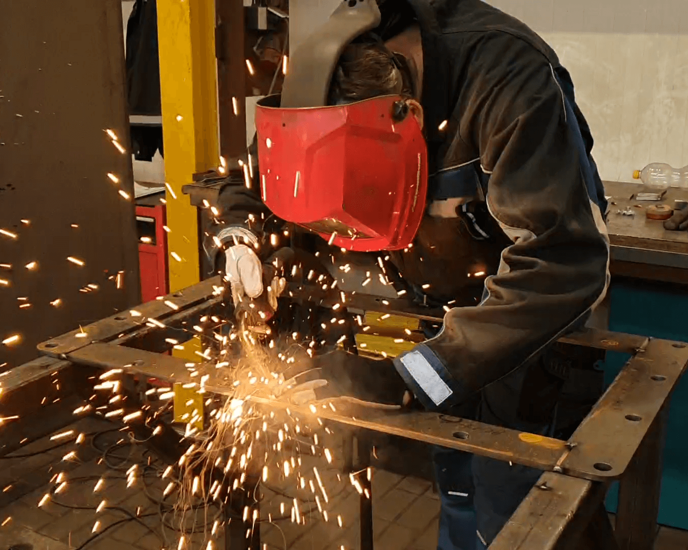 Ohýbání a svařování